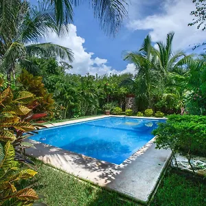 Casa Luna Tankah 3* Tulum