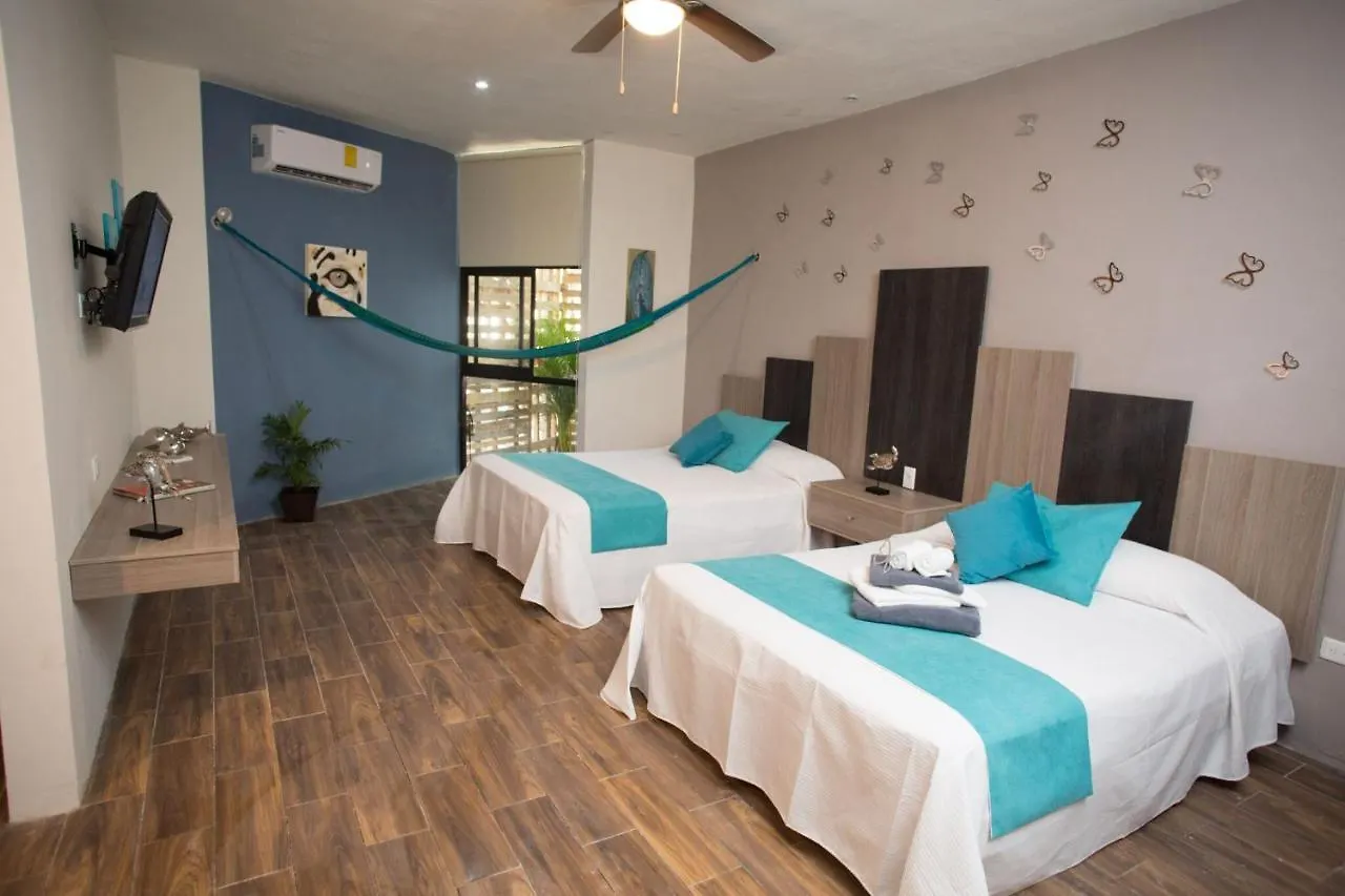 Suites And Art Cancun Hotel